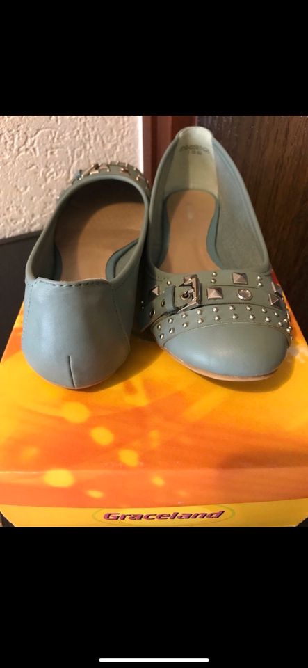 Neuwertige Graceland Damen Ballerinas mint Größe 39 in Weilrod 