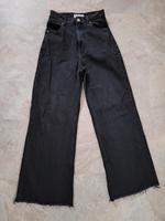 Jeans Bershka Wide Leg, Größe 36, schwarz Nordrhein-Westfalen - Gummersbach Vorschau