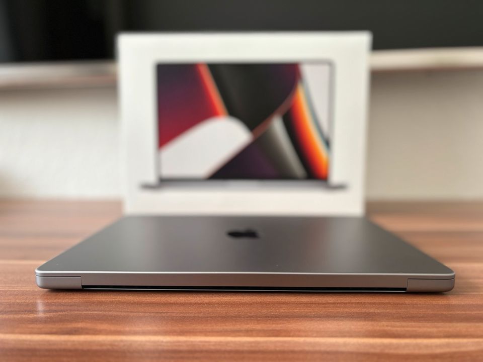 19% MwSt. HÄNDLER | Apple MacBook Pro 2021 14" M1Pro 1TB 16GPU in Krefeld