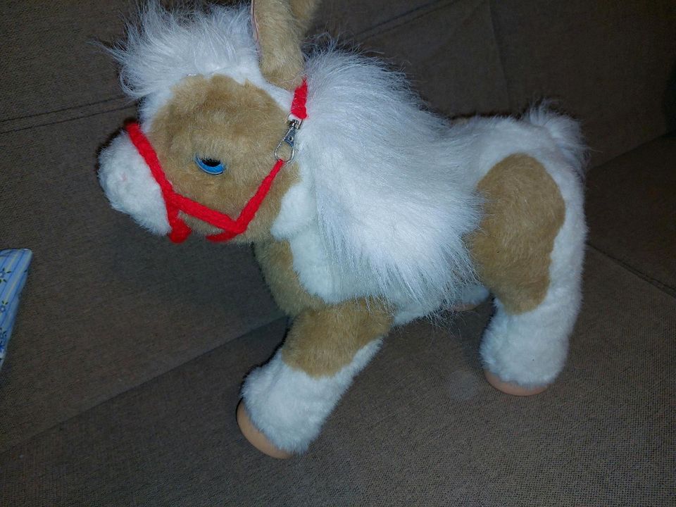 FurReal Friends pony Pferd batteriebetrieben für kleinkinder in Eislingen (Fils)