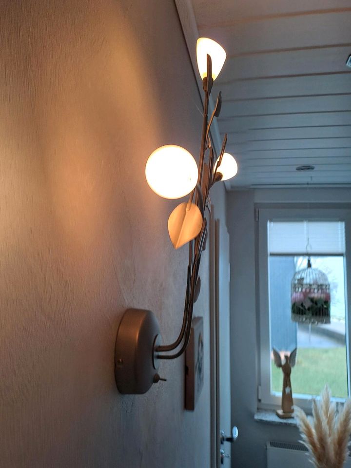 4 Dekorative Wandlampen in Hückeswagen