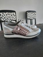 Tolle Halbschuhe von Caprice in Größe 39, wie neu! Saarland - Illingen Vorschau