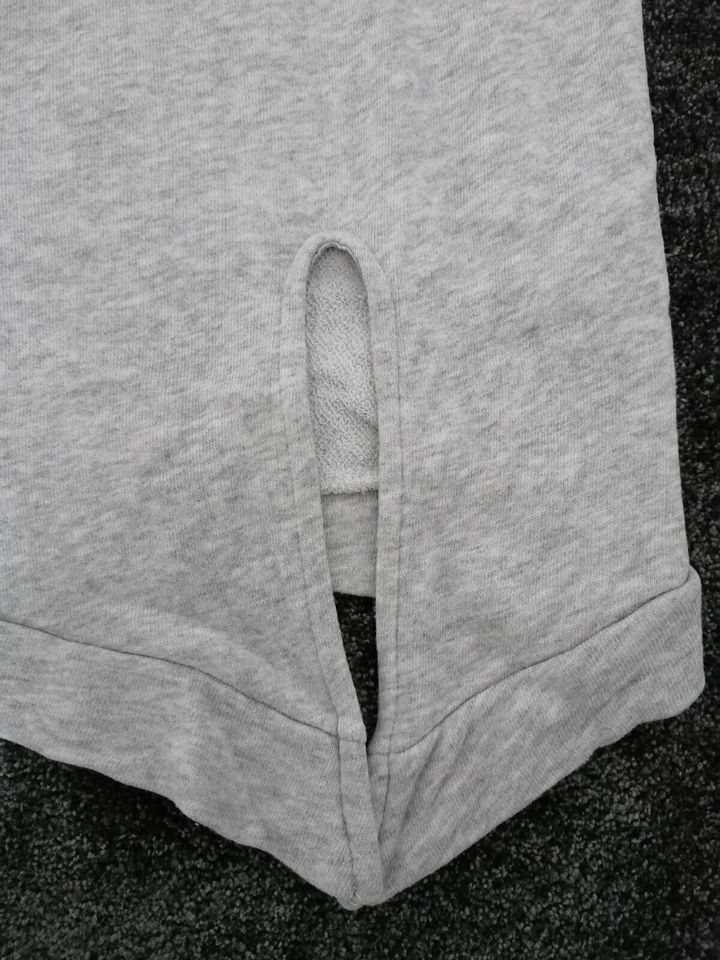 Hellgraues Sweatshirt, Gr. XS, H&M in Blaichach