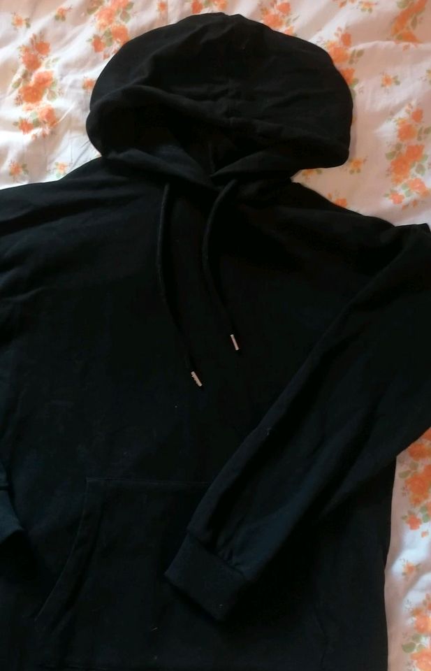Hoodie Kleid langer Pullover mit Kaputze schwarz Gr. 38 in Kiel