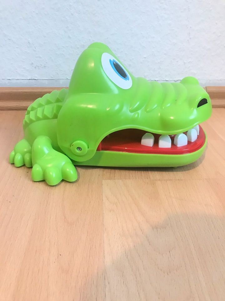 Krokodil Spielzeug in Köln