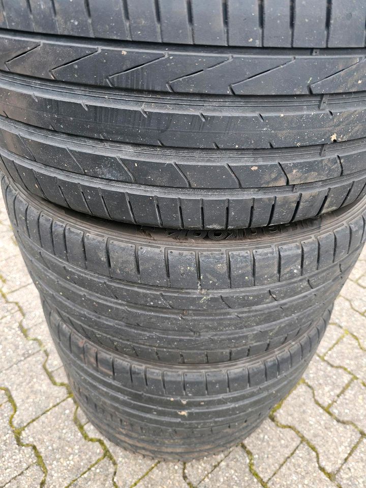 235 40 19 96y Hankook Sommer Reifen Dot20 4mm Festpreis! in Wermelskirchen