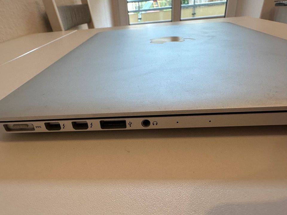 MacBook Pro 13“ 2015 i5 | 8GB | 256GB in Dresden