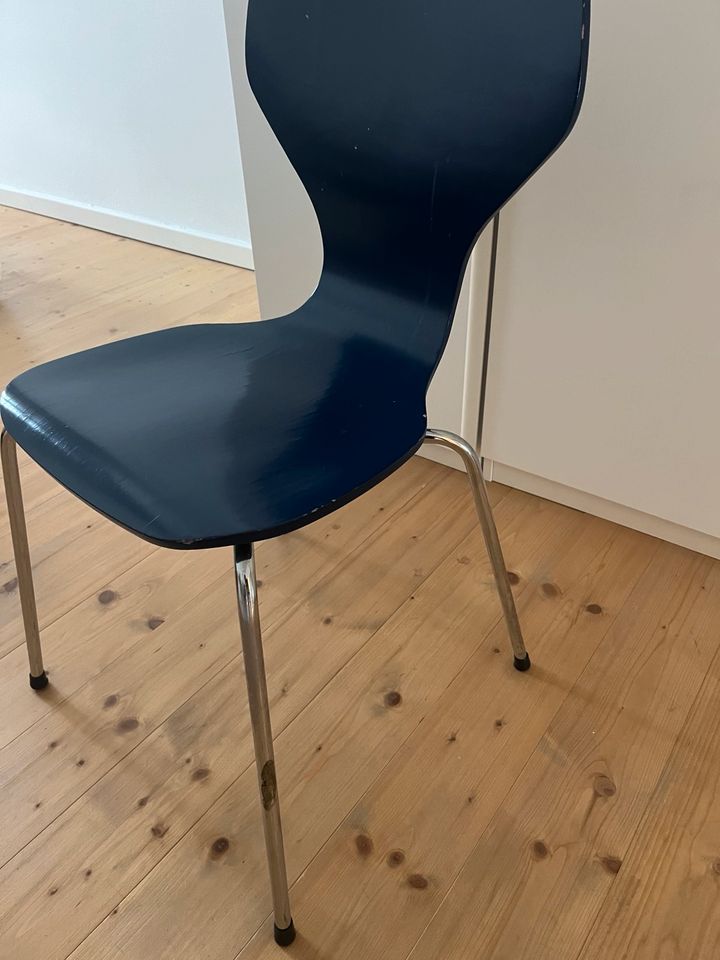 Stuhl, ähnlich Fritz Hansen in Berlin