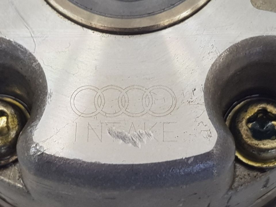 VW AG 06E109083M Einlass Nockenwellenversteller Audi 3.2 FSI CALA in Bielefeld