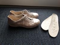 Waldläufer Halbschuh Gr. 7 Gold Modell Henni? Schleswig-Holstein - Trappenkamp Vorschau