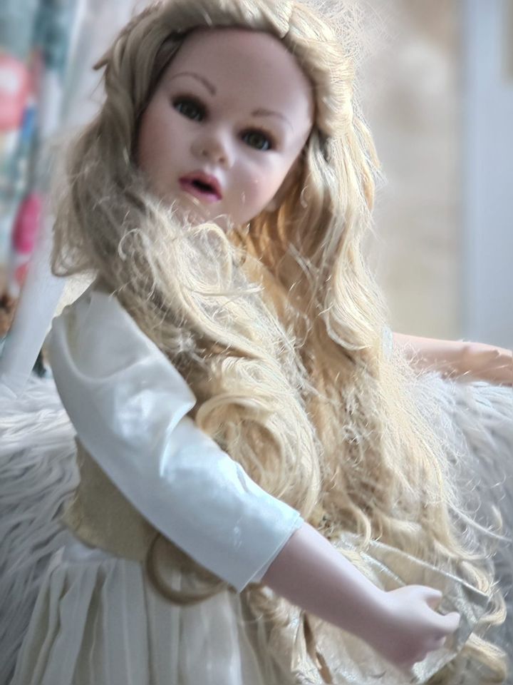 Künstlerpuppe Susanna aus der Ruby Doll Collection neuwertig in Altrip