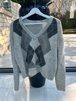 Drykorn Pullover Karo cropped grau Anthrazit M 38 Nordrhein-Westfalen - Gevelsberg Vorschau