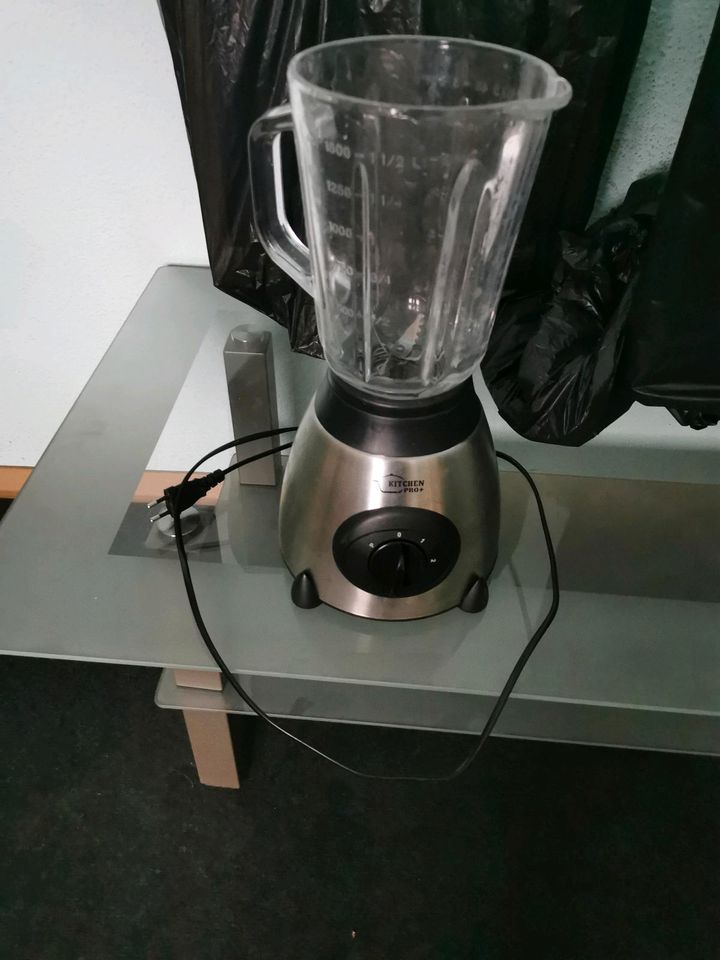 Standmixer Kitchen Pro+ Smoothie Mixer in Bad Salzuflen