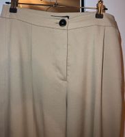 Bershka Stoffhose Anzughose 40 Beige - sehr gut Nordrhein-Westfalen - Siegen Vorschau