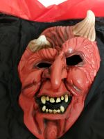 Teufel Maske und Umhang Karneval Kostüm Köln - Kalk Vorschau