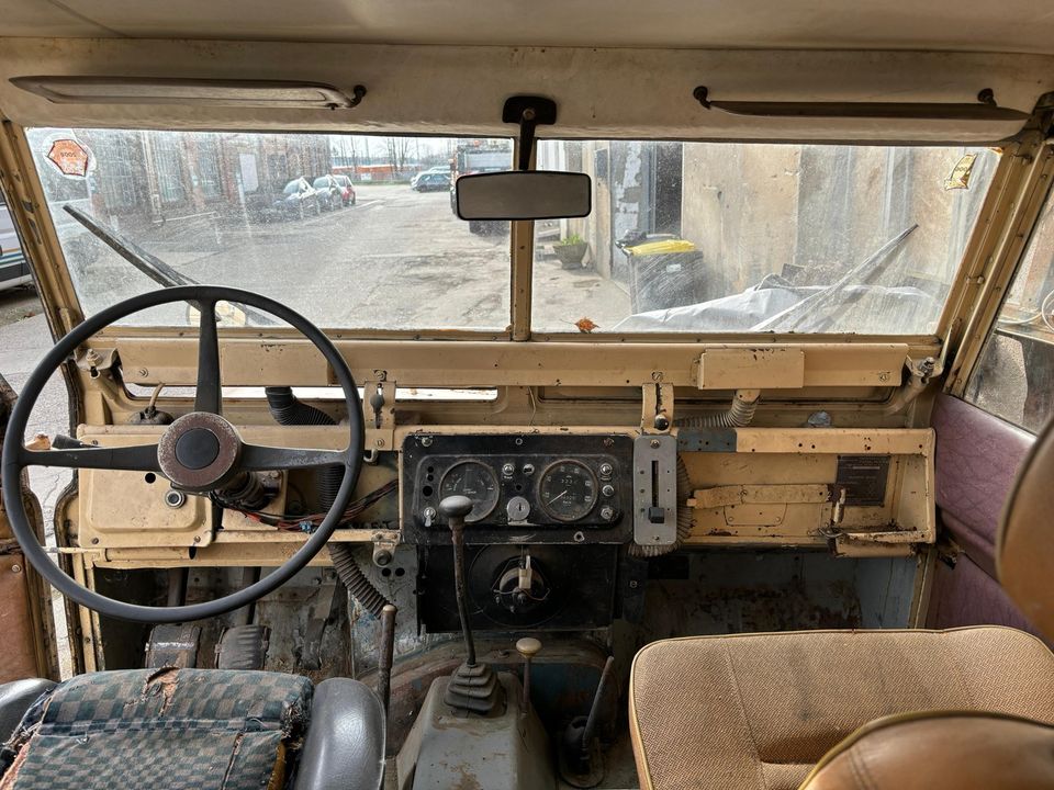 Land Rover Serie 2a II 109 Bj. 1968 + Extra Rahmen in Rostock