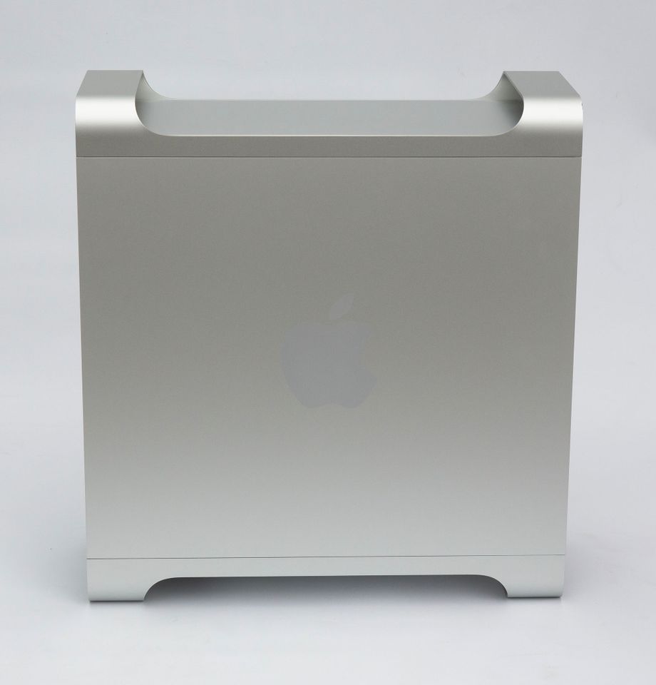 Mac Pro 5,1 / 2,8 GHz Quad Core / 16 GB / SSD / ATi 5770 / 2 SD in Langenfeld