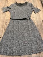 Kleid Zero 38 mit Gürtel Hessen - Marburg Vorschau