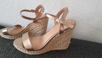Schuhe Sandalen Pantoletten Gr.39 Call It Spring fast neu Sachsen - Limbach-Oberfrohna Vorschau