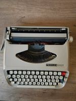 Retro Schreibmaschine Privileg 300 T mit Koffer ,  Vintage , Niedersachsen - Wallenhorst Vorschau