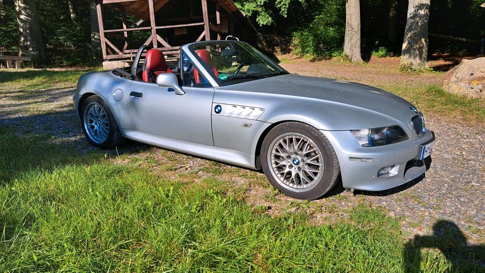 BMW Z3 Cabrio erst 93700 KM top Zustand!!! TÜV Neu!!! in Hann. Münden