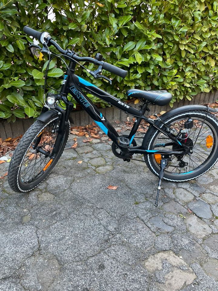 Kinder Mountainbike Exte Tornado schwarz/blau in Düsseldorf