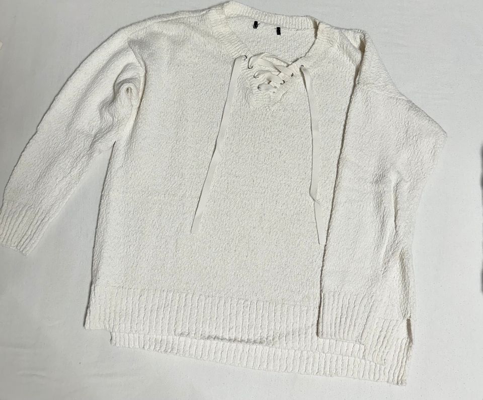 Damen Pullover in Neustadt a.d.Donau