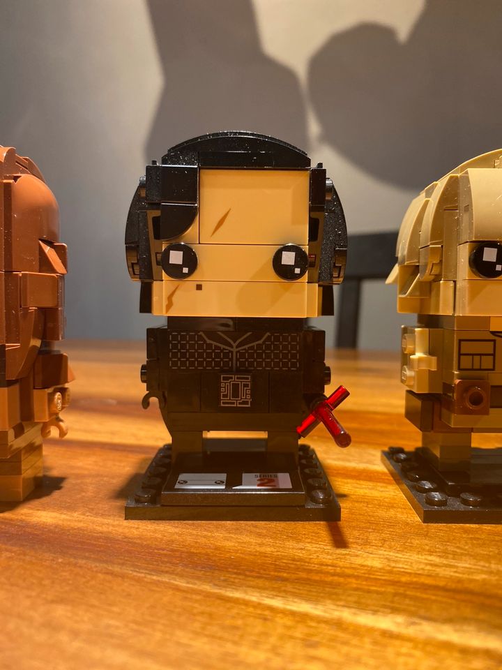 Lego Brick Headz Star Wars Kylo Ren Yoda Mandalorian Chewbaca in Solingen