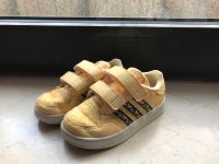 Turnschuhe Größe 25 von Adidas Simba Leder Hessen - Niederdorfelden Vorschau