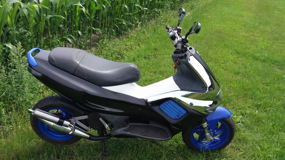 Gilera Runner 50ccm Roller Tuning Stage 6 Laser Koso Crome Carbon in Bremerhaven