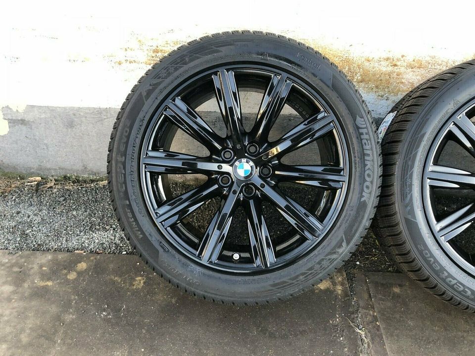 Original BMW 5er G30 G31 18 Zoll V Speiche 684 Black Winterräder in Maintal