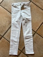 Gap  weiße Jeans 8 Jahre  132-137cm Hessen - Neu-Isenburg Vorschau