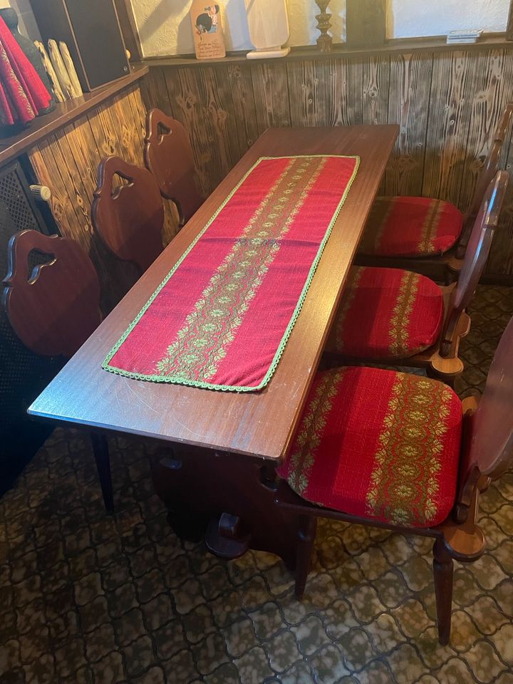 Esstisch mit 6 Stühlen in Fürth