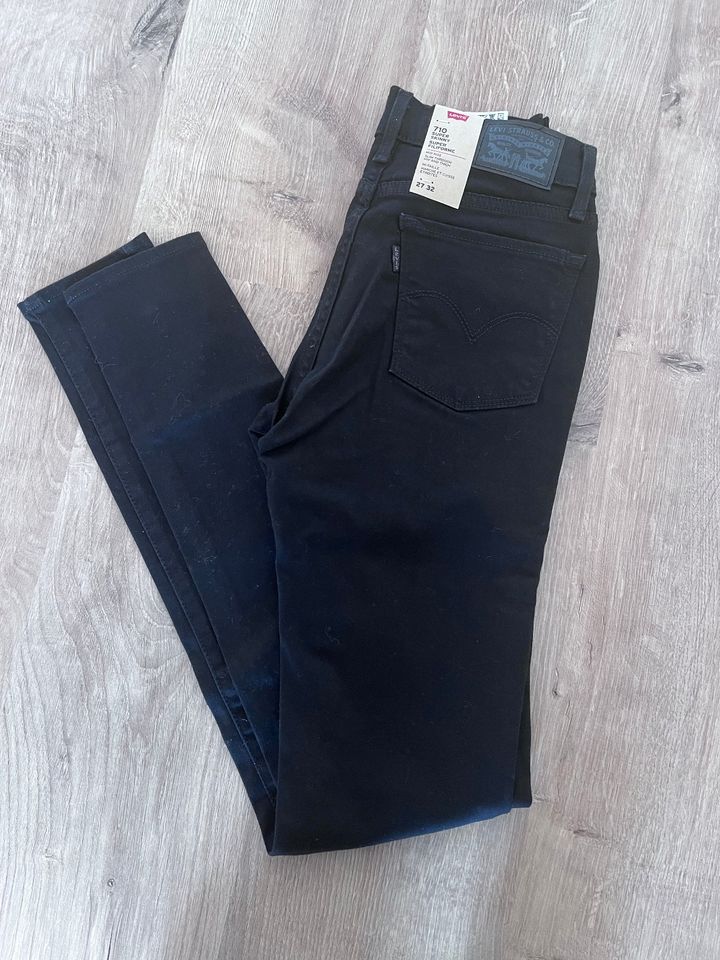 Levi's jeans nagelneu skinny 27 schwarz in Coburg