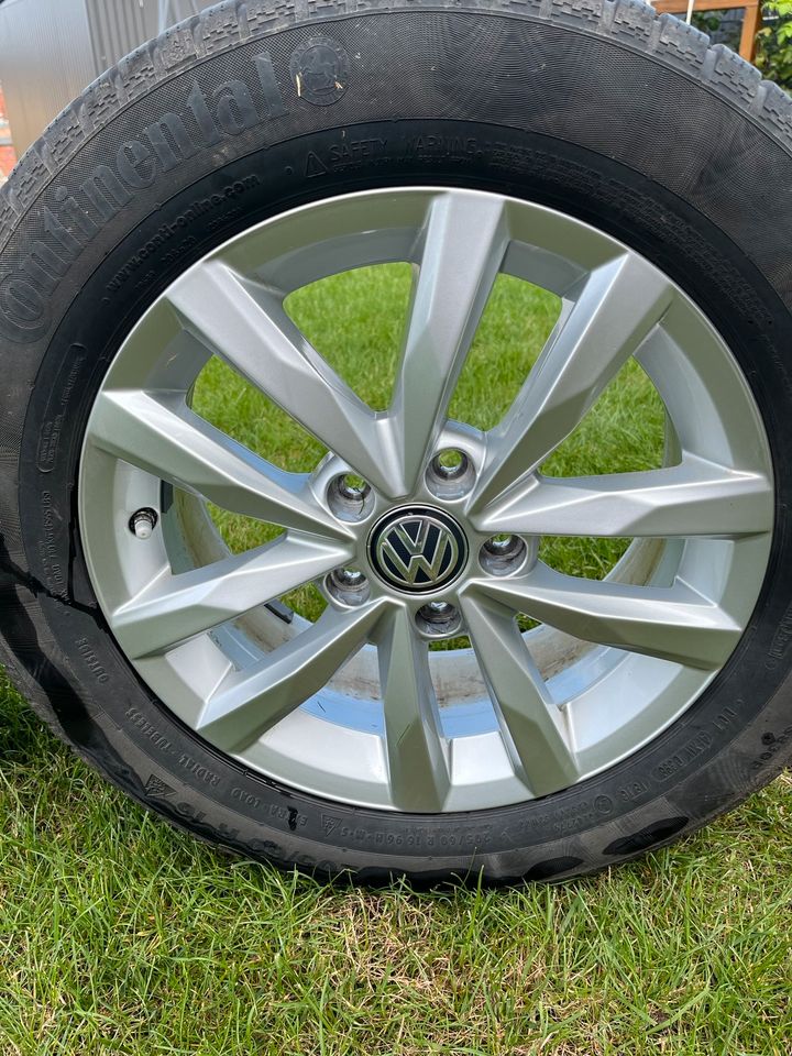 Winterräder VW Touran 205/60 R16 96HConti WinterContact TS830P in Gera