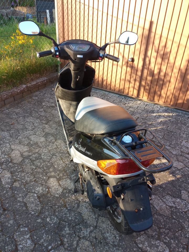 Motorroller Star Quad 50er wie neu in Celle