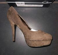 Neue ungetragene High Heels in Wildleder-Optik Gr. 37 Niedersachsen - Bad Münder am Deister Vorschau