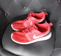 Nike  Sneaker  Gr.41 Niedersachsen - Uelzen Vorschau