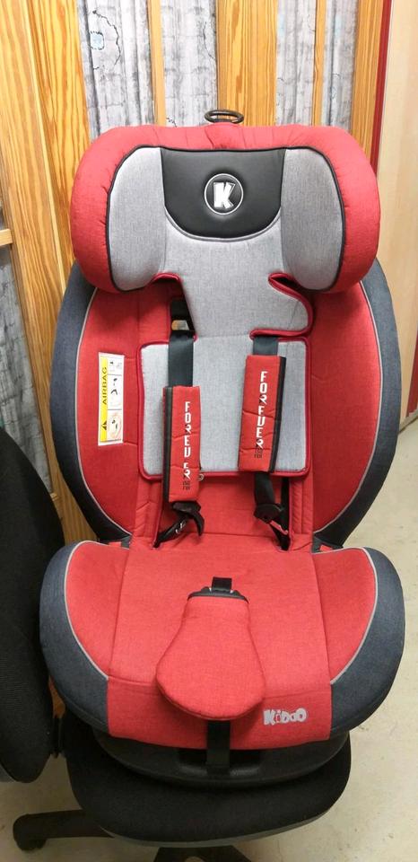 Top Kindersitz zu verkaufen mit isofix, umbaubar 9 bis 36kg in Paderborn