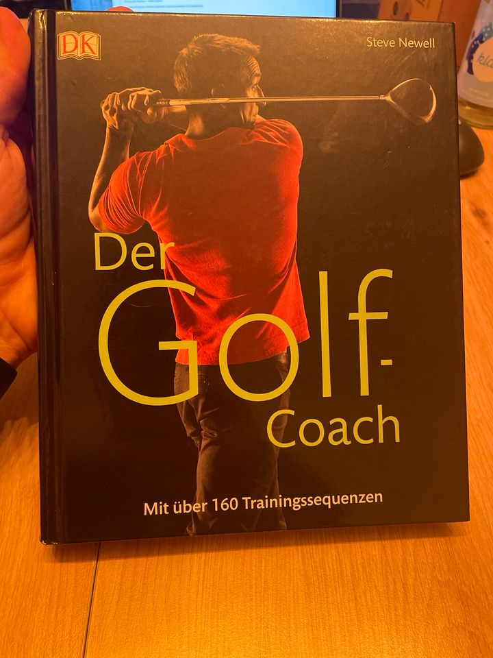 Der Golf Coach Buch in gutem Zustand in München