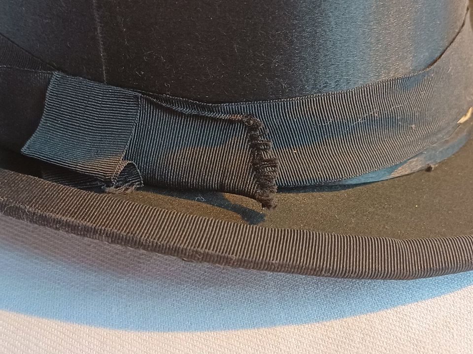 Chapeau claque alt schwarz Satin in Amerang