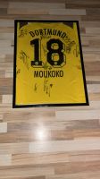 BVB Trikot Moukoko unterschrieben von der Mannschaft Dortmund - Wellinghofen Vorschau