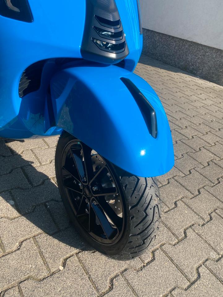 Vespa GTS 125 E5+ / GTS 310 SuperSport TWM 13 ZOLL alle Farben in Eschborn