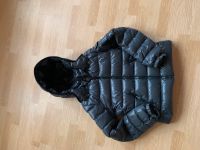 Moncler Jacke Daunenjacke Winterjacke XS 34 Grau Nordrhein-Westfalen - Bottrop Vorschau