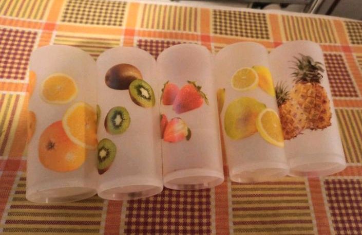 5 Plastikbecher mit Obst-Motiven in Fürth