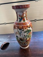 Handbemalte China Bodenvase Vase aus der Ming Dynastie handgemalt Sachsen - Bad Dueben Vorschau