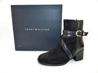 Tommy Hilfiger ELEVATED ESSENTIAL Stiefeletten Boots Schwarz  39 Hessen - Stadtallendorf Vorschau