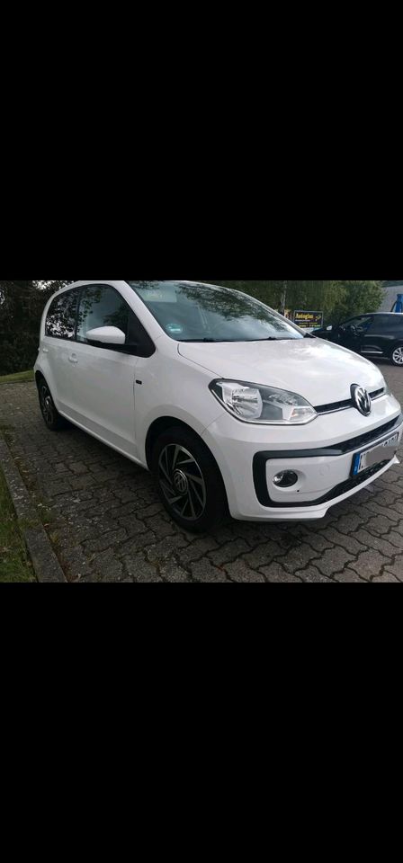 VW UP/4Türer/Scheckheft/Sehr gepflegt in Laatzen