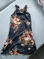Sommerkleid mit Blumen, S Bayern - Oberding Vorschau