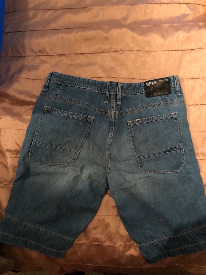 Herren Jeans Shorts in Flensburg